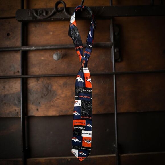 Vintage NFL Ralph Marlin Block & Play Denver Broncos Neck Tie - Picture 1 of 4